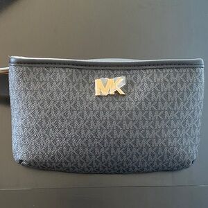 Michael Kors black monogram belt bag with gold hardware. Size L/XL. NWT.